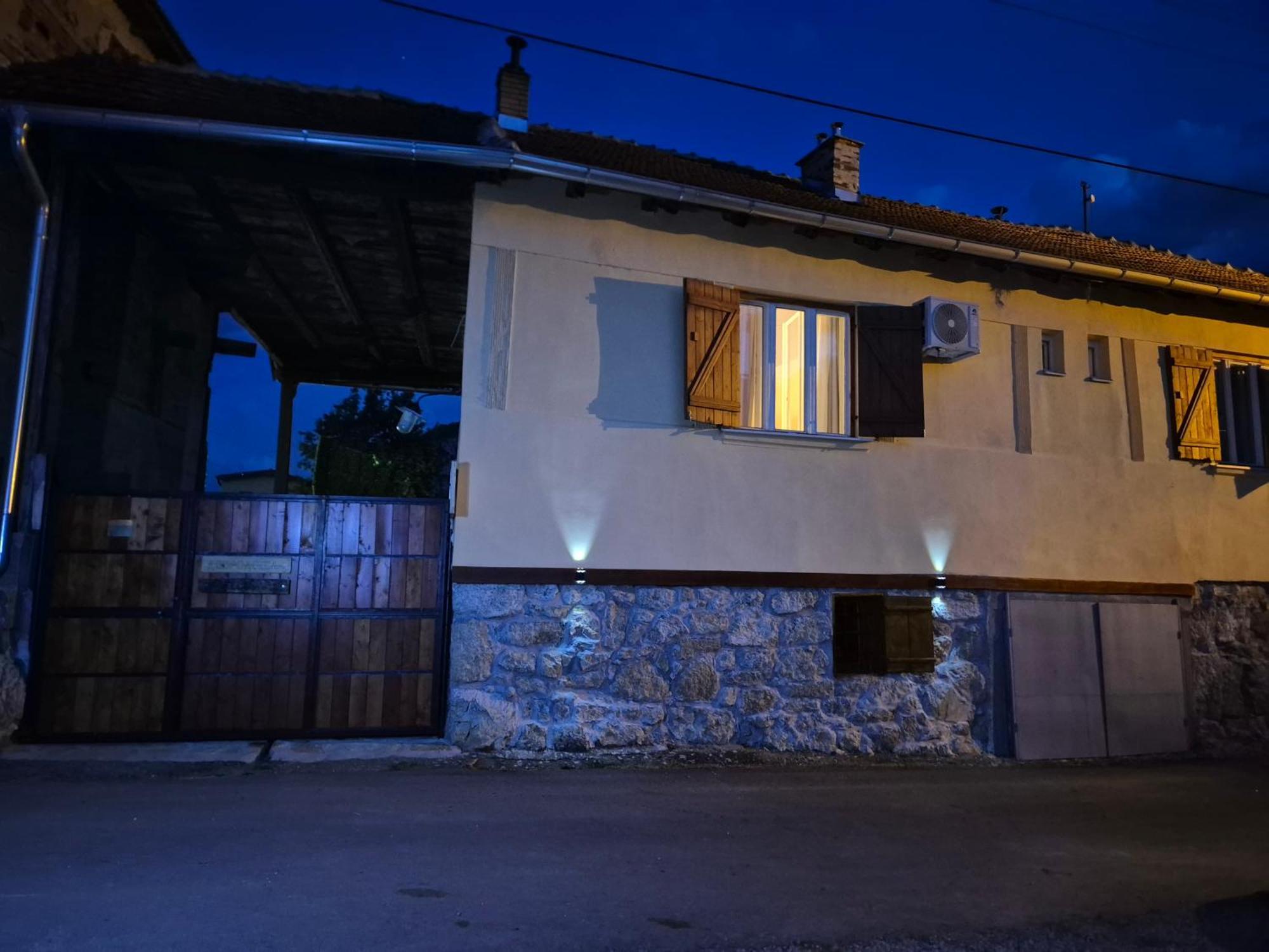 Konak -Guest House -Ramonda Serbika Nisz Zewnętrze zdjęcie